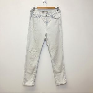 Athleta Sculptek Skinny Crop Jean in Glacier Wash Size 14